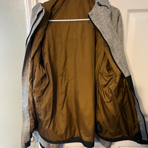 Men’s Large North Face DryVent Waterproof Jacket. New without Tags. - Picture 5 of 5